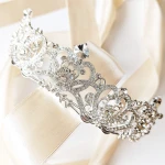 SREBRNA tiara ażurowa cyrkonie zawijasy ELEGANCKA