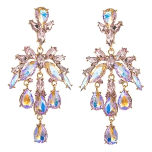 Kolczyki różowe jasne efektowne długie z wiszącymi łezkami