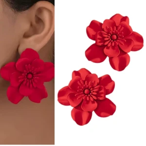 Kolczyki czerwone efektowne na wesele do letniej sukienki