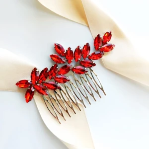 Grzebyk srebrny czerwony z cyrkoniami elegancki