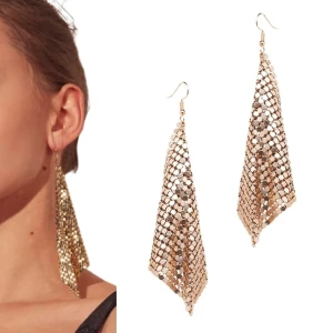 Kolczyki złote długie wiszące ultra lekkie