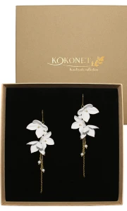 Kwiatowe kolczyki z perłami CAMELIA gold